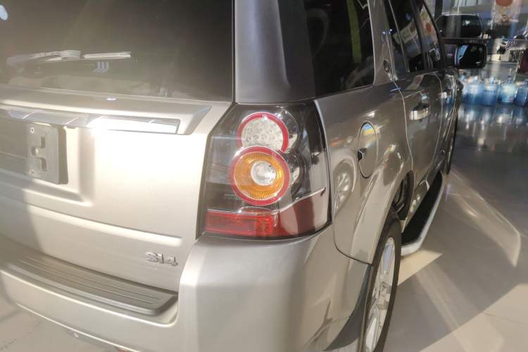 Used Land Rover Freelander 2 2014 2.0T Si4 SE Gasoline Version
