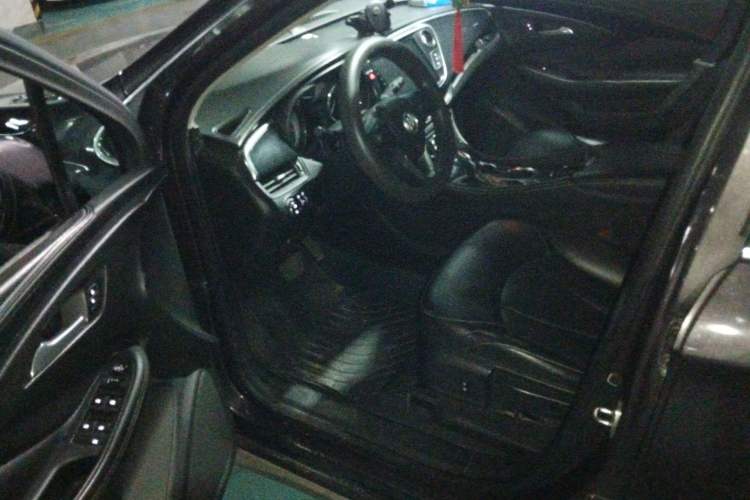 Used Buick Envision 2015 20T Two-Wheel-Drive Leading Model Driver Seat