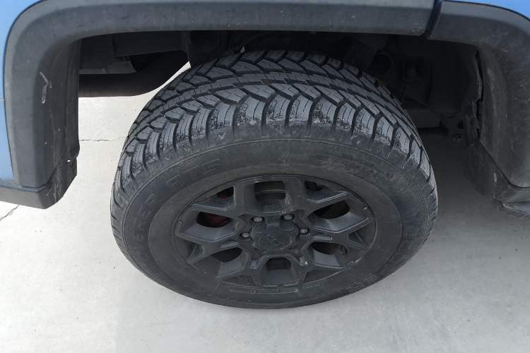 Used BAIC Off-Road BJ40 2023 2.0D Automatic Four-Wheel Drive Blade Hero Edition Adventurer Type
