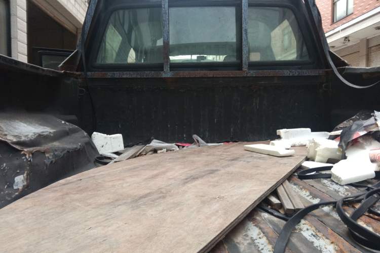 Used Huanghai Da Chaishen 2009 2.8T Two-Wheel-Drive Diesel Luxury Version 4JB1T1
