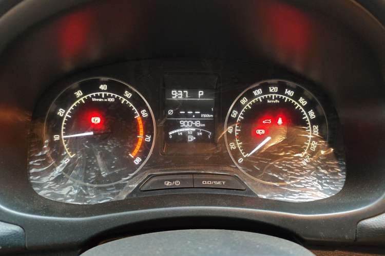 Used Skoda Fabia 2014 1.6L Automatic Monte Carlo Edition
