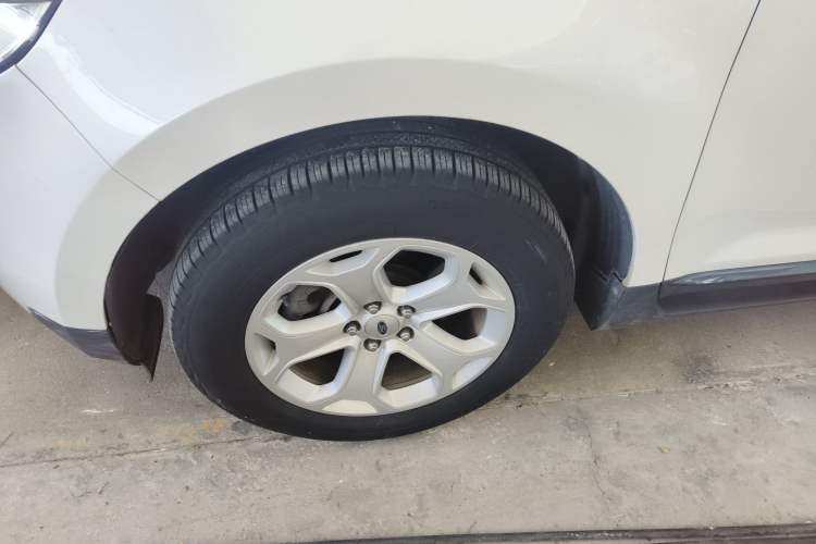 Used Ford Edge 2012 2.0T Elite Sunroof Edition
