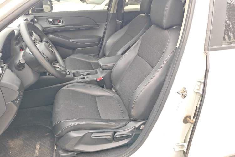 Used Honda Vezel 2023 1.5L CVT Tech Edition Left Front Seat