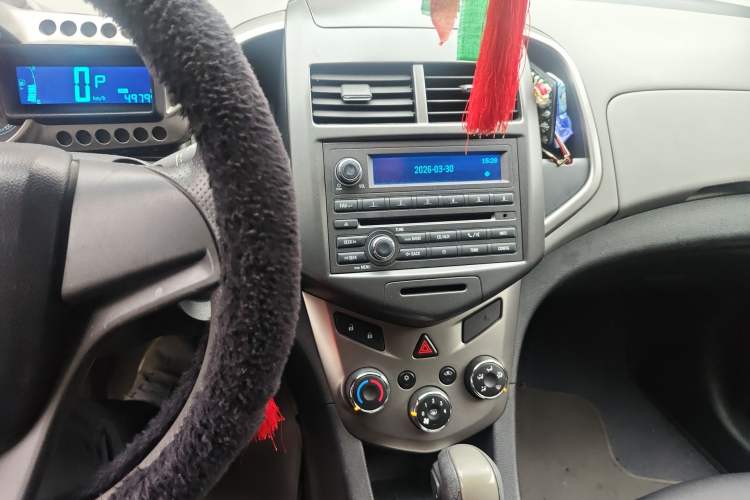 Used Chevrolet Aveo Sonic 2011 Hatchback 1.4L Automatic SL