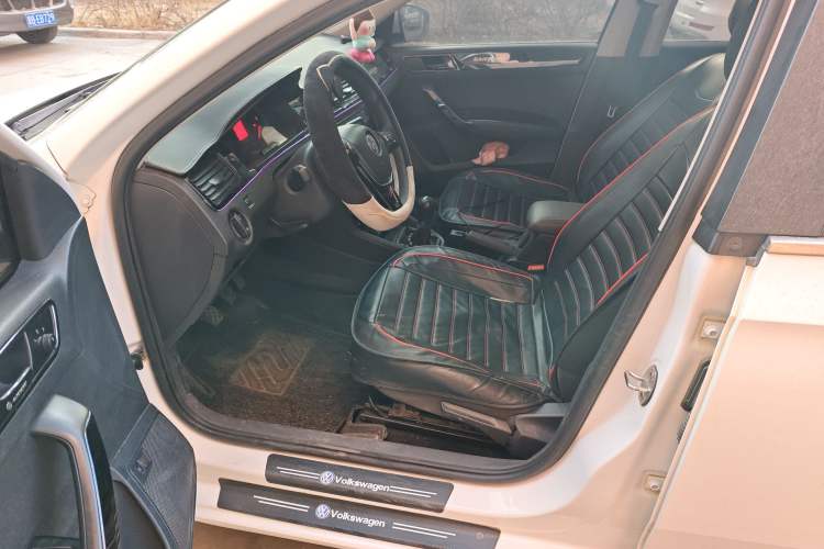 Used Volkswagen Santana 2018 1.5L Manual Fashion Edition
