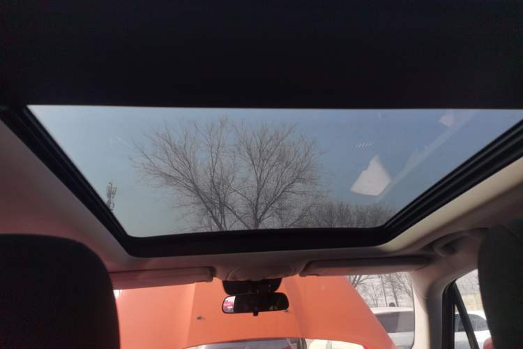 Used Jeep Renegade 2017 180T Automatic High-Energy Version
