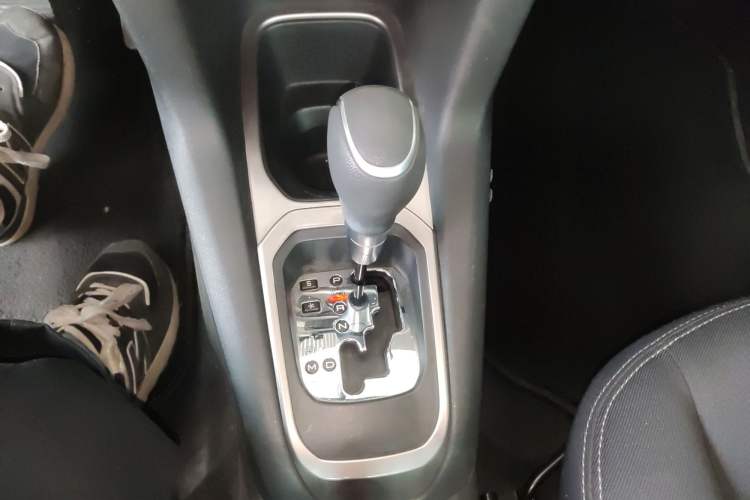 Used Peugeot 301 2014 1.6L Automatic Luxury Edition