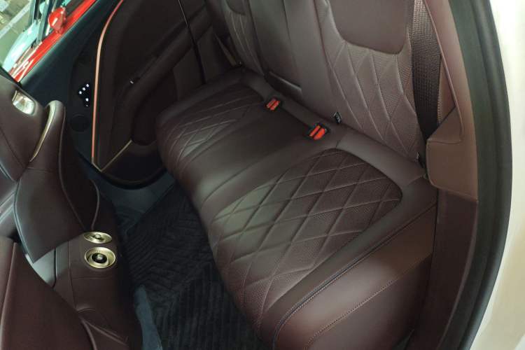 Used Avatr 11 2025 Max All-Electric Four-Wheel Drive