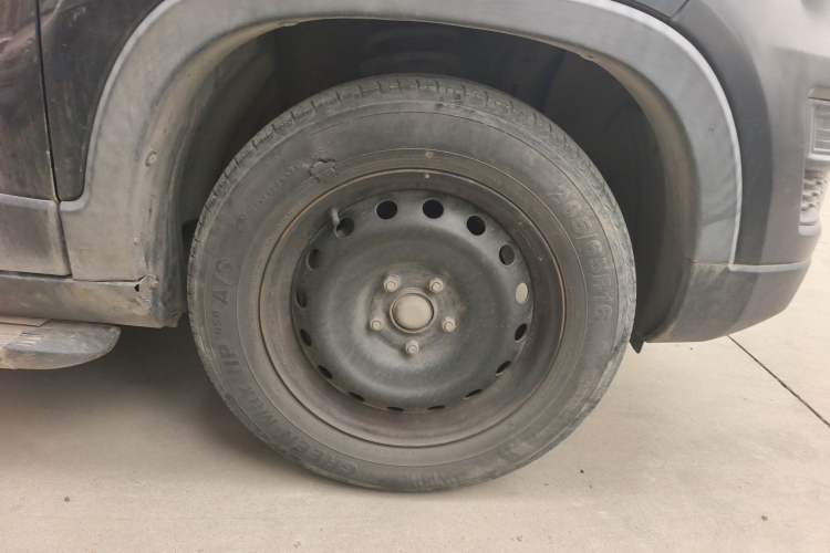 Used CHANGAN OSHAN X70A 
