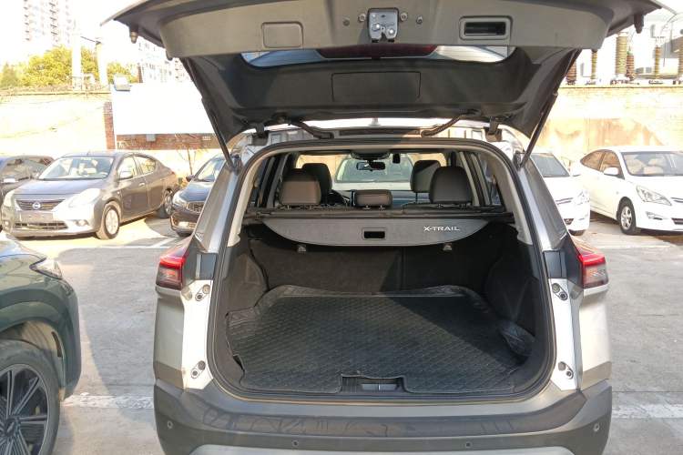 Used Nissan X-Trail 2021 VC-Turbo 300 CVT 2WD Luxury Edition
