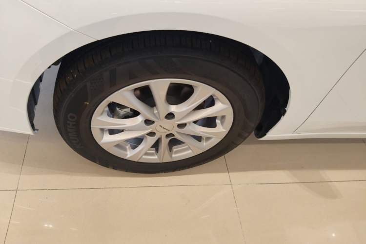 Used Roewe i5 2026 Model 1.5L CVT Luxury Version