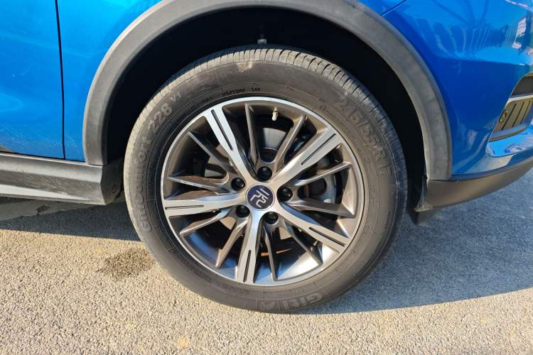 Used BYD Yuan New Energy 2019 EV535 High-Energy Leading Edition Right Front Wheel Hub