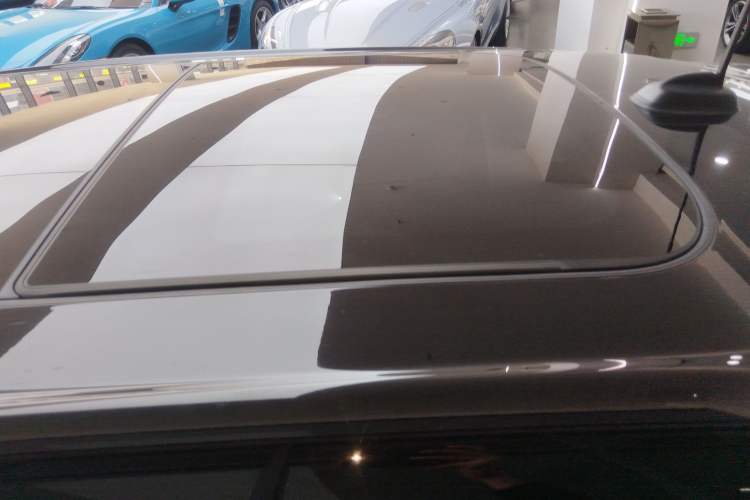 Used MINI MINI 2015 2.0T COOPER S Five-Door Edition