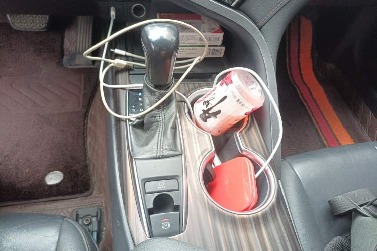 Used Toyota Camry 2018 2.0G Luxury Edition
