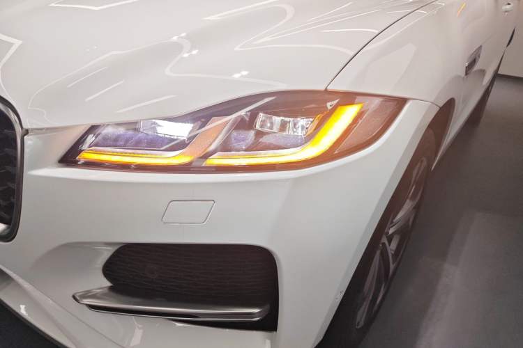 Used Jaguar F-PACE 2022 P250 HSE
