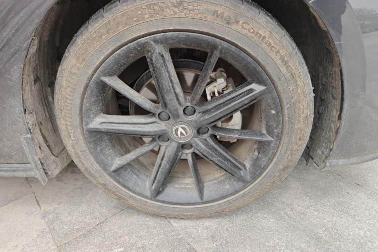 Used CHANGAN UNI-V 2022 1.5T Prestige Version
