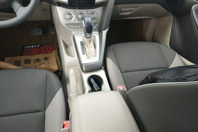 Used Ford Focus 2012 Sedan 1.6L Automatic Comfort Model