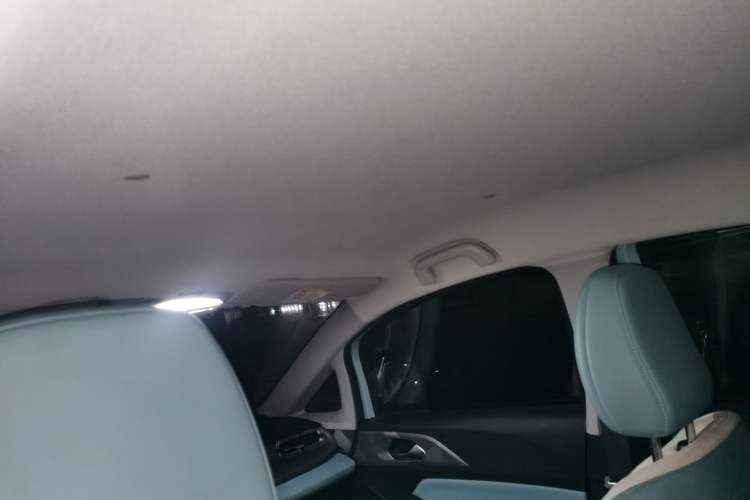 Used Geometry E Firefly 2024 401km Starlight
