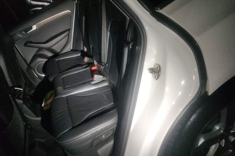 Used Audi Q5 2015 40 TFSI Comfort Model