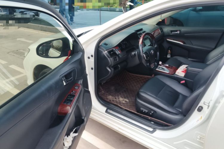 Used Toyota Camry 2012 2.5G Luxury Edition
