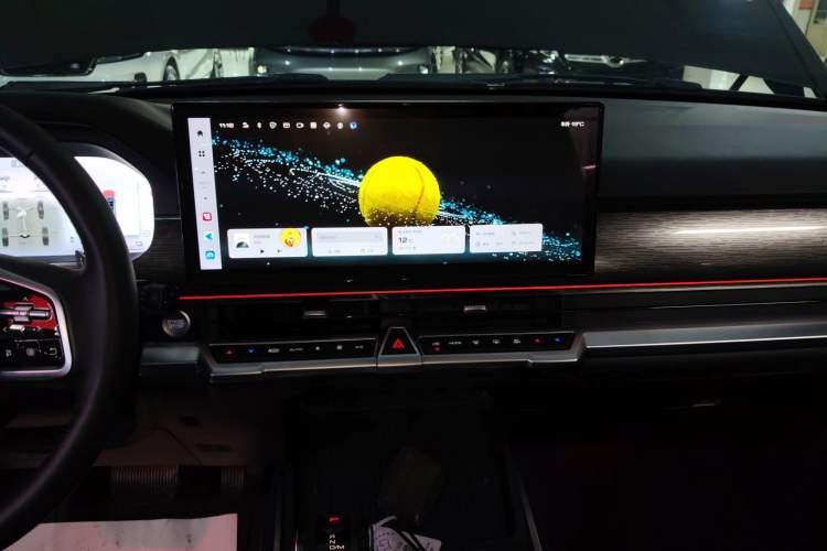 Used Tank 400 New Energy 2024 Hi4-T Off-Road Edition Audio And AC Panel