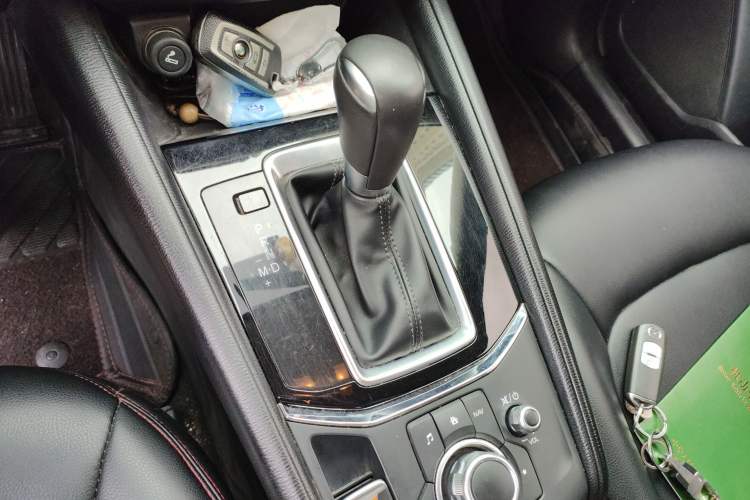 Used Mazda CX-5 2017 2.0L Automatic 2WD ZhiShang Trim China VI Standard
