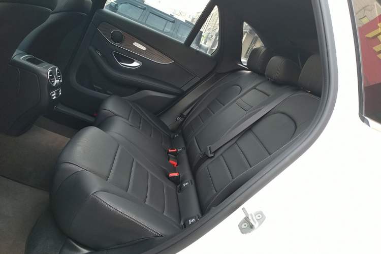 Used Mercedes-Benz GLC 2022 Facelifted GLC 300 L 4MATIC Luxury Edition
