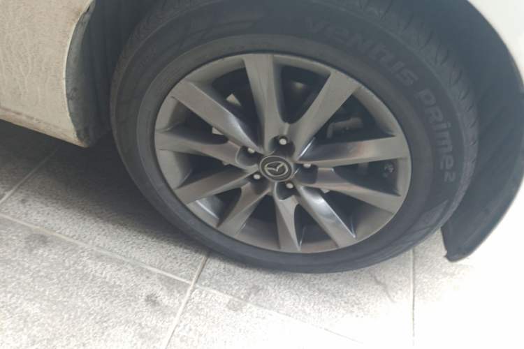 Used Mazda Atenza 2020 2.0L Blue Sky Luxury Edition