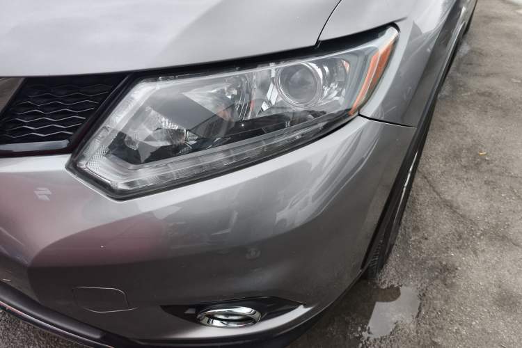 Used Nissan X-Trail 2014 2.5L CVT Luxury Edition 4WD
