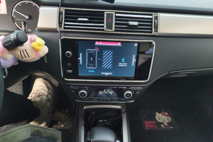 Used Qoros 3 2016 Sedan 1.6L Automatic Zhiyue Model