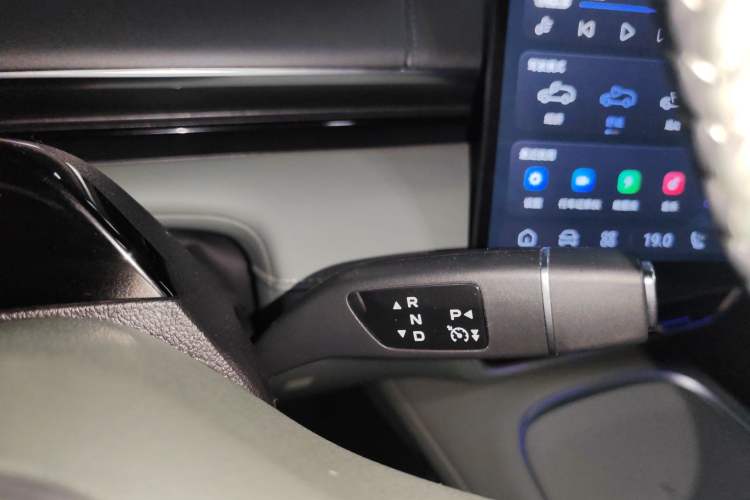 Used Deepal S07 2024 215Max Range-Extended Version
