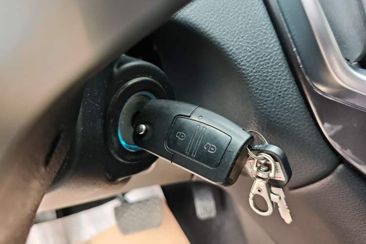 Used JMC Yuhu EV 2022 4x2 LX JX1032PSEF5BEV Vehicle Key