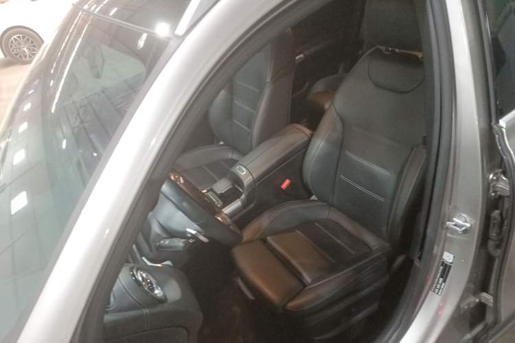 Used Mercedes-Benz EQB 2022 EQB 350 4MATIC First Edition Special Version Left Front Seat