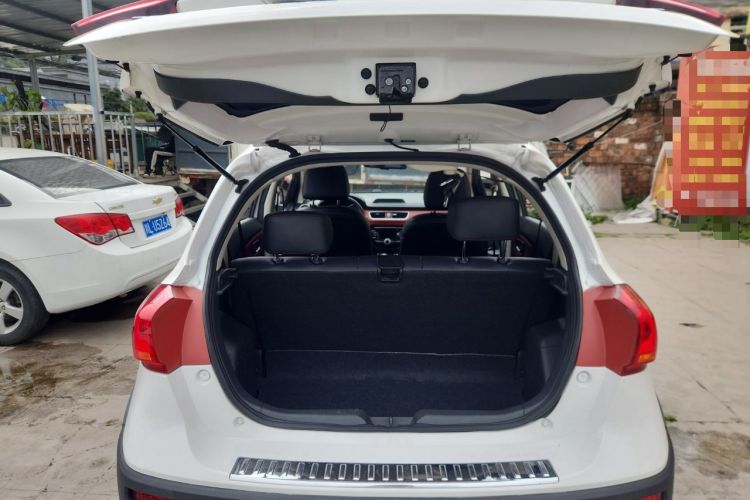 Used Haval H1 2015 1.5L Manual Urban Model
