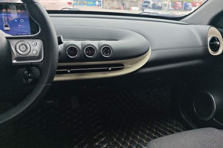 Used Wuling Bingo 2024 203km Light Edition