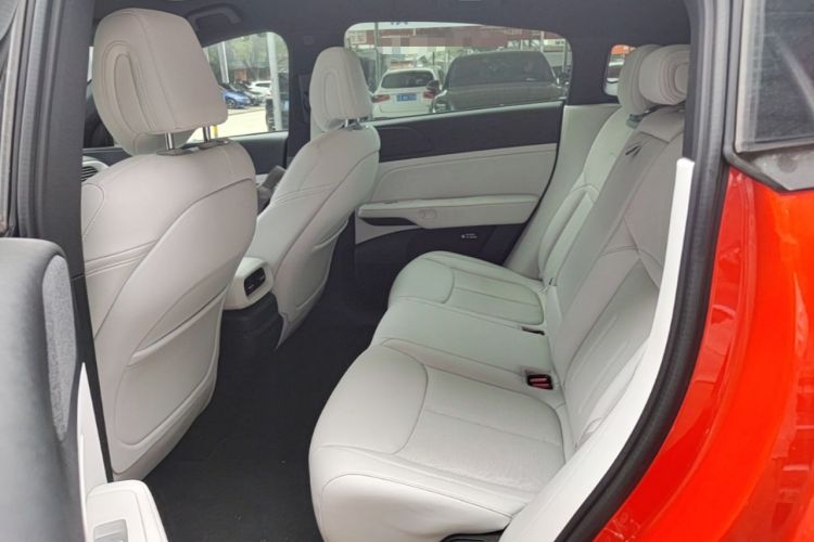 Used XPeng G6 2023 755 Ultra-Long Range Max Left Rear Seat