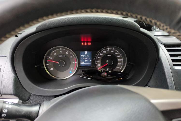 Used Subaru Forester 2014 2.0i Automatic Luxury Edition Instrument Cluster