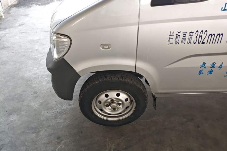 Used Wuling Zhiguang Small Truck 2020 1.2L Double Cab
