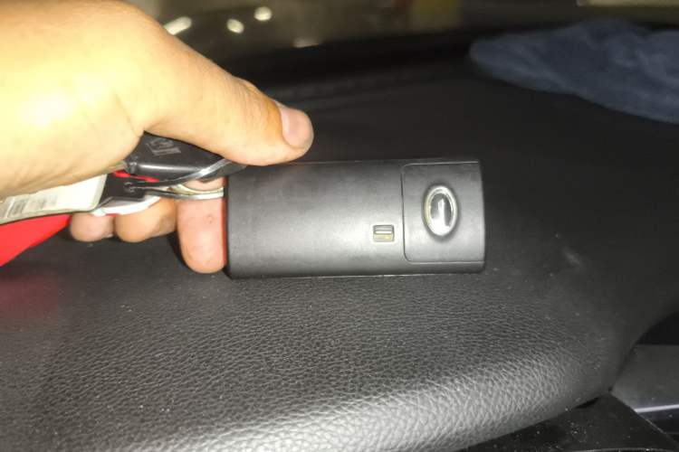 Used GAC Trumpchi GS8 2017 320T Two-Wheel Drive Luxury Smart Connectivity Version (7 Seats)