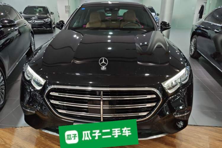 Used Mercedes-Benz E-Class New Energy 2024 E 350 e L Plug-in Hybrid Sedan
