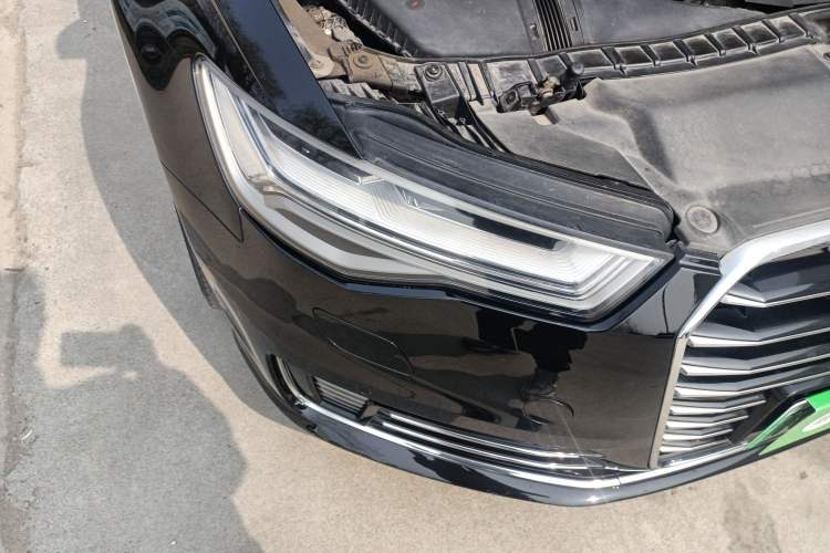Used Audi A6L New Energy 2018 40 e-tron Right Front Headlight
