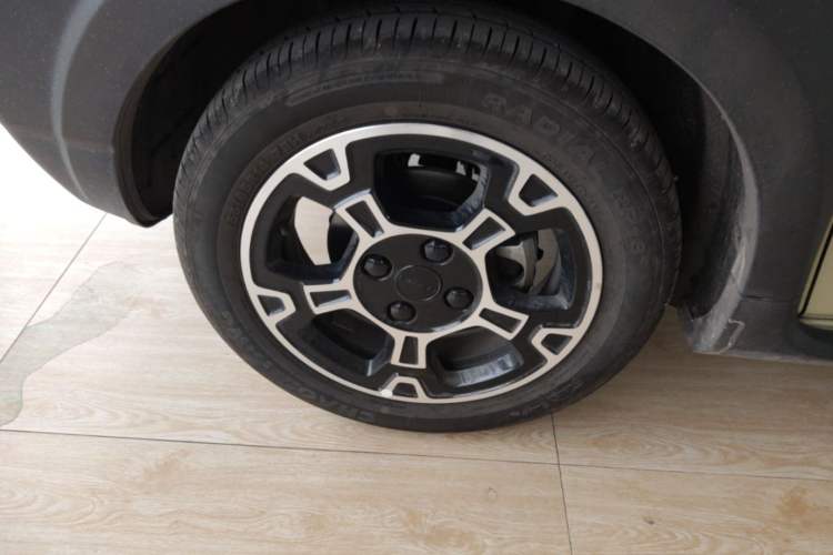 Used Geely Galaxy Panda 2025 210km Panda Rider Left Front Wheel Hub