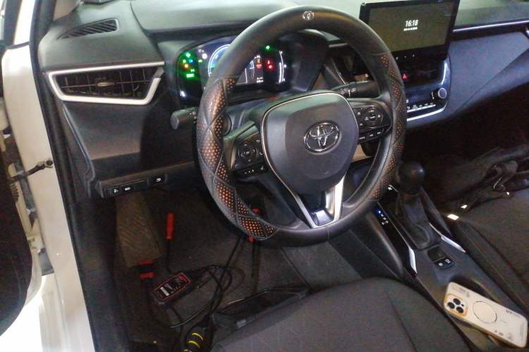 Used Toyota Corolla 2023 1.8L Smart Electric Hybrid Dual-Motor Pioneer Edition Steering Wheel