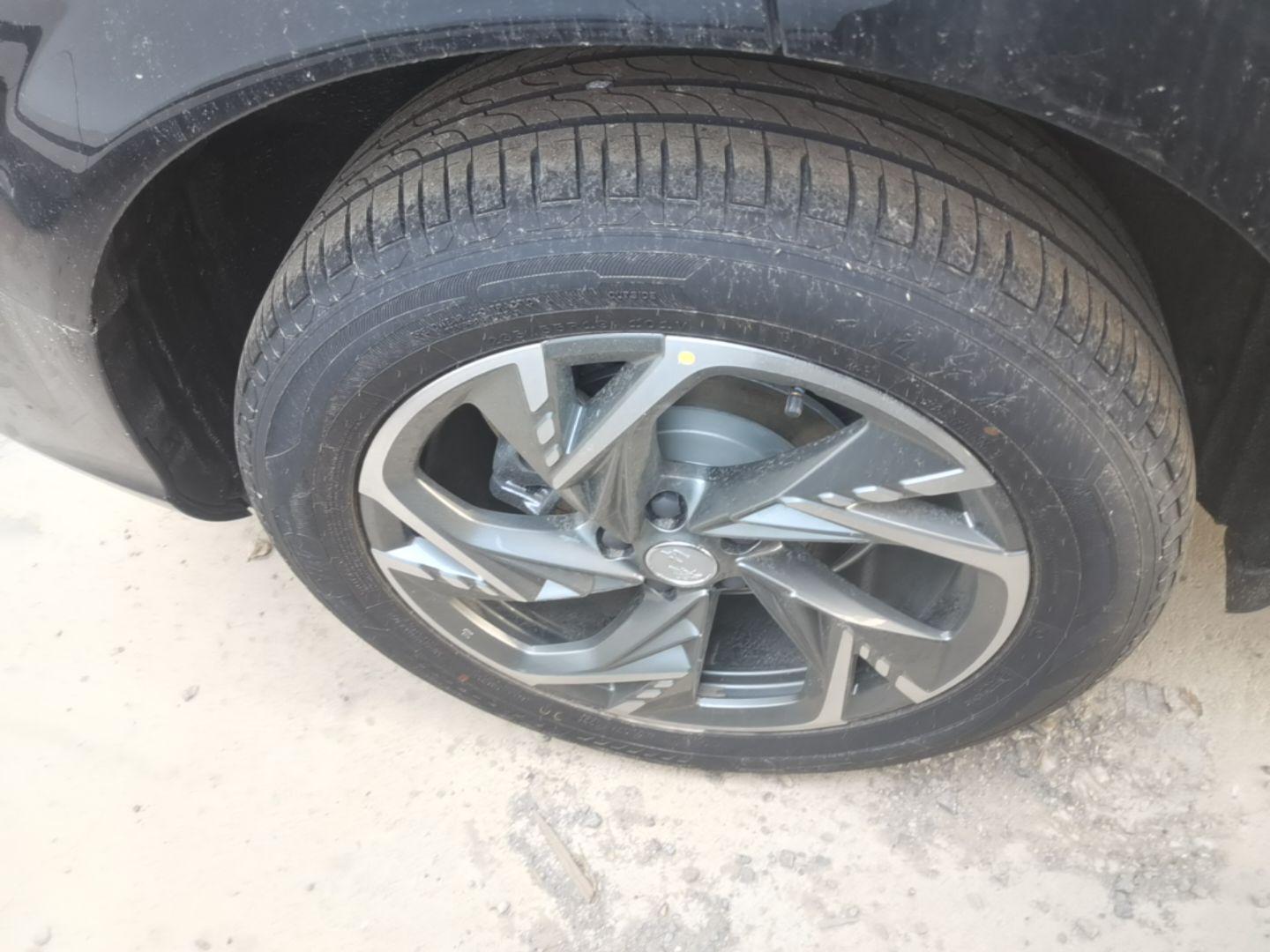 Hongqi HS3 PHEV 2025 Model 117km Jingwei Edition — снимка 11