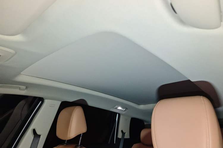 Used Buick GL6 2021 323T Mild Hybrid Connect Luxury Model Headliner