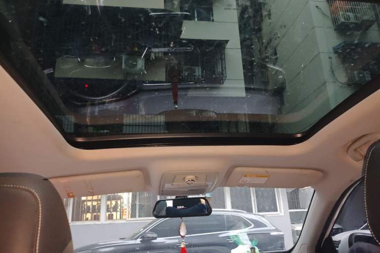 Used Roewe RX5 2018 20T Two-Wheel Drive Automatic Flagship Edition