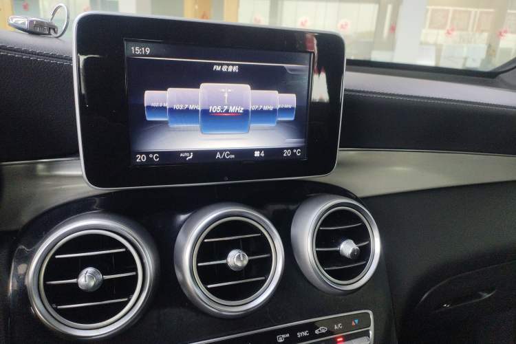 Used Mercedes-Benz GLC 2016 GLC 200 4MATIC Audio And AC Panel