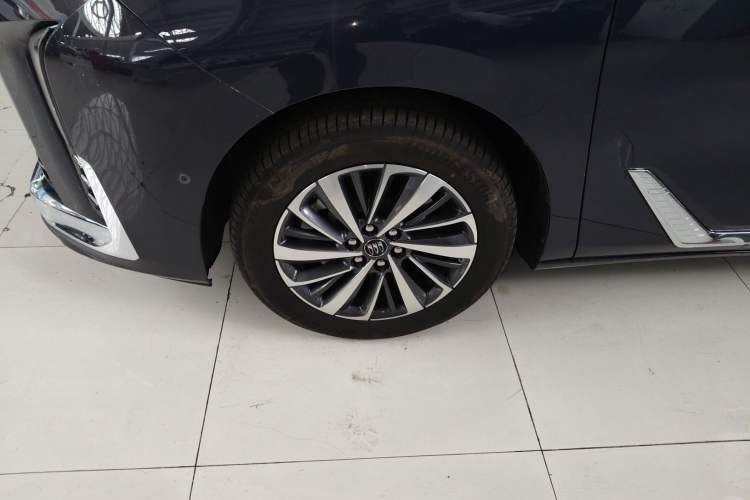 Used Buick GL8 New Energy 2026 Model Lu Zun Luxury Edition
