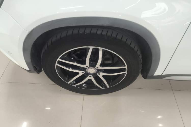 Used Mercedes-Benz GLA 2015 GLA 200 Fashion Model