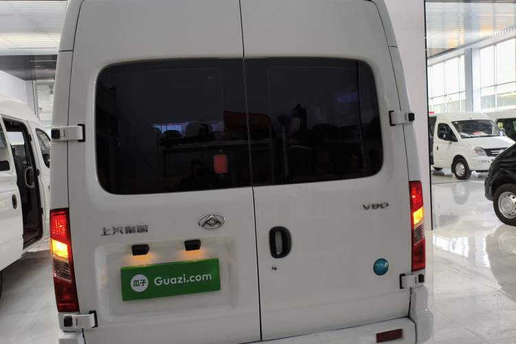 Used SAIC MAXUS Xintu V80 2021 2.0T Manual Classic Aoyuntong Long Wheelbase Mid-Roof 6/7/8/9-Seater